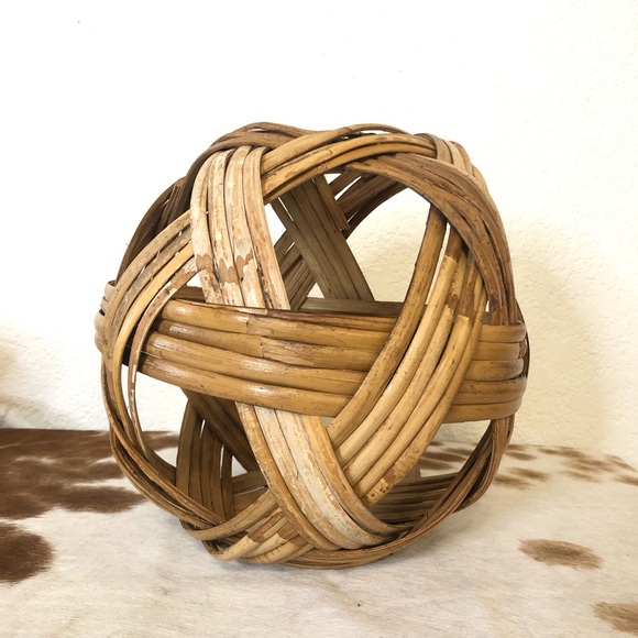 Wicker Ball Decor - Picture 3 of 3